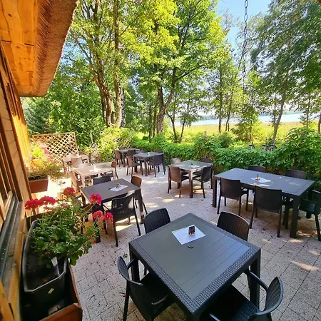 Gosciniec Olecki - Karczma Margrabowa 3*