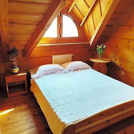 Gosciniec Olecki - Karczma Margrabowa منتزه العطل 3*
