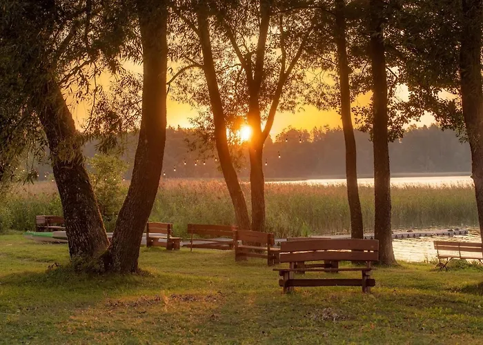 Holiday park Gosciniec Olecki - Karczma Margrabowa 3*