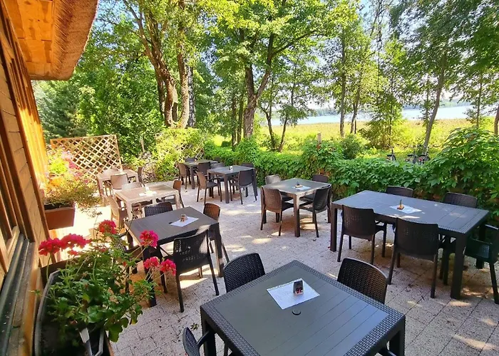 Gosciniec Olecki - Karczma Margrabowa 3*